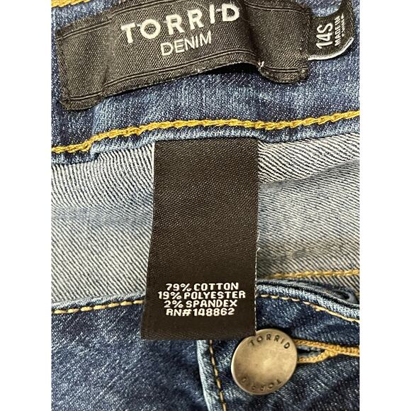 TORRID medium-wash jeans sz 14S vintage-inspired chic laid-back effortless - Picture 5 of 5